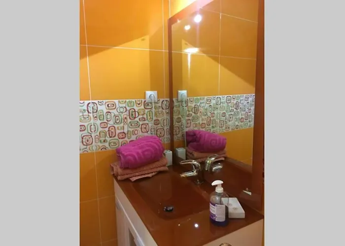 Feriehus A Casinha Rustica Com Todo O Conforto *